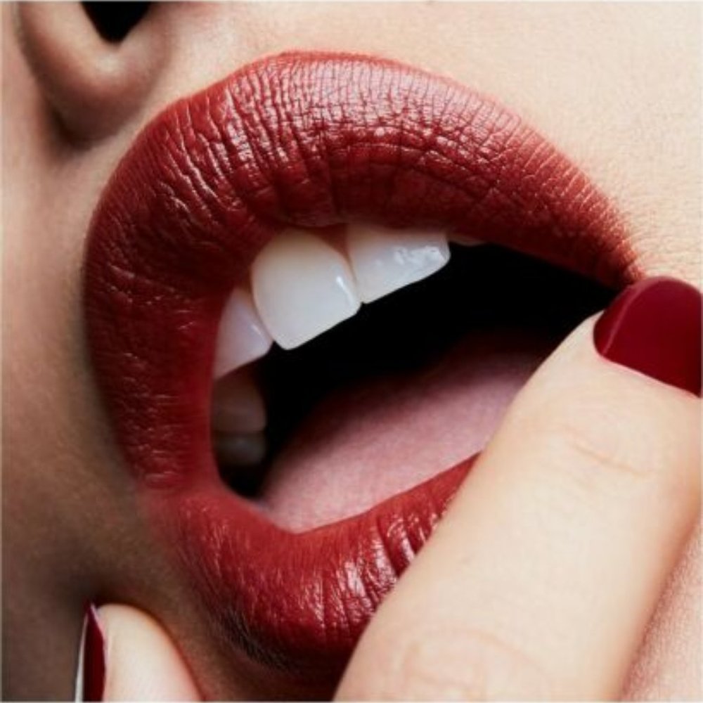 Mac Satin Lipstick "Paramount"